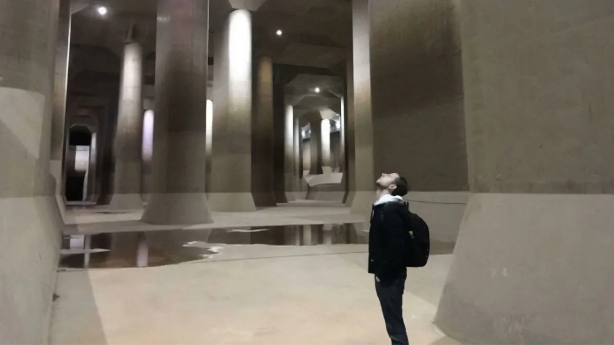 89 Times Urban Explorers Found Something Cool And Just Had To Share It Online
