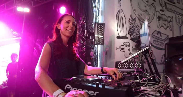 Nz's Old Prime Minister Dj'ing