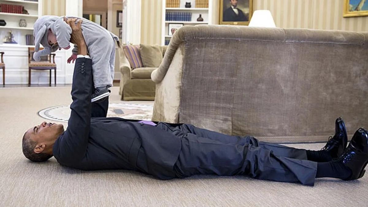 Someone Asked For Wholesome Pics Of World Leaders, 35 People Share Their Favorites