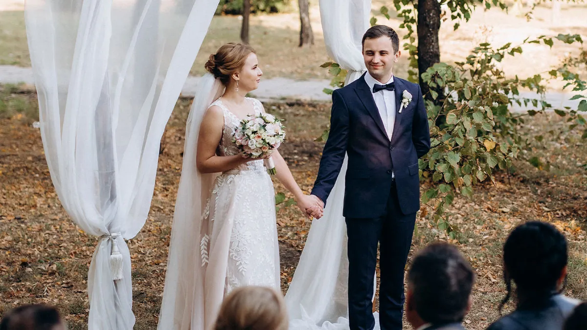 45 Jaw-Dropping Moments A Wedding Guest Said, "I Object" And Changed Everything