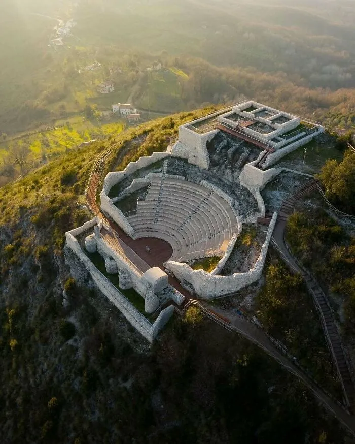 83 Fascinating Historical Treasures That Have Survived Through Time To Teach Us Something Today