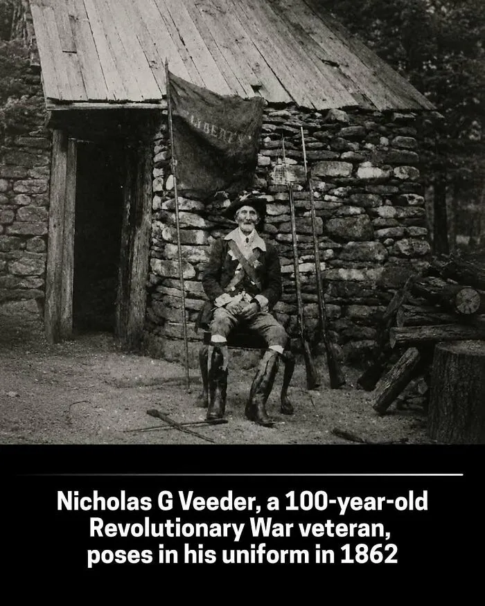 “Washing Her Mine-Working Husband”: 89 Fascinating Pics That Show A Different Side Of History 