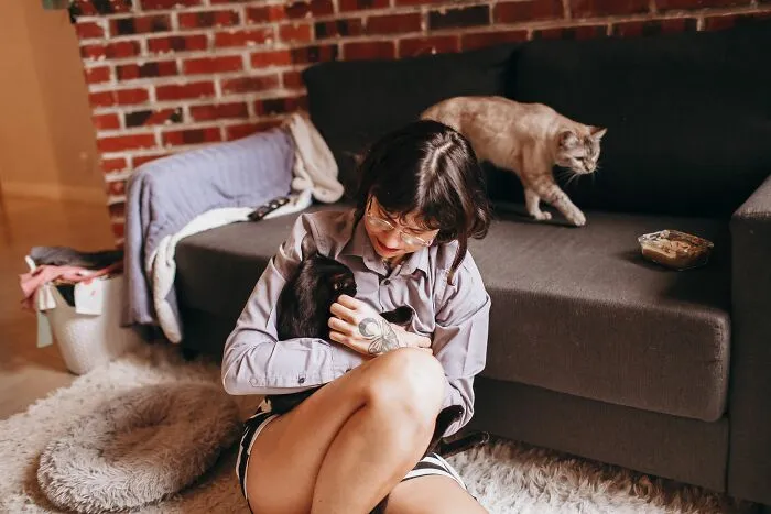 Zeroing In On Non “Cat People”
