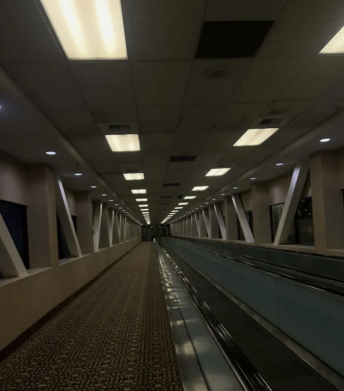 People Shared Examples Of Liminal Spaces They’ve Seen, Here Are The 91 Creepiest Ones