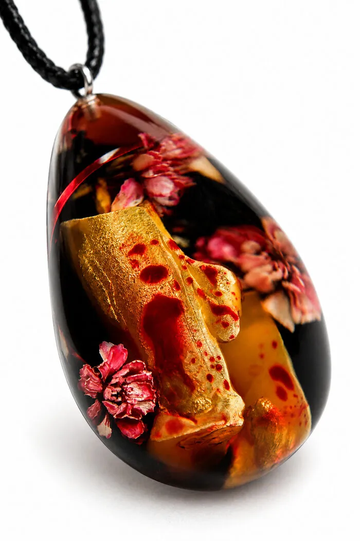 20 Remarkable Resin Jewelry Pieces By Oleksandra Fomchenko, Where Nature, Personal History, And Healing Become One