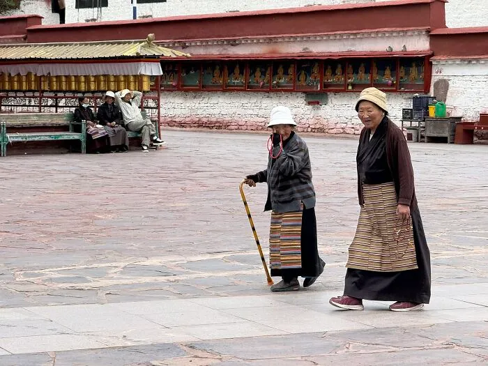 Gyantse Local Women, Tibet