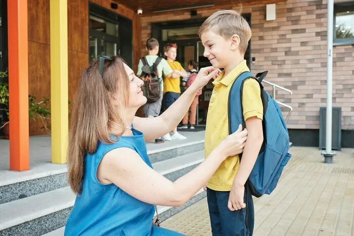 42 Experiences With The Youngest Generation That Make People Feel The World Is Doomed