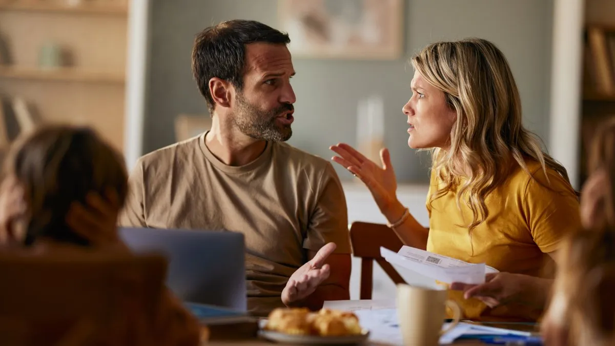Family Conflict Resolution: 5 Steps to De-escalate Tension at Home