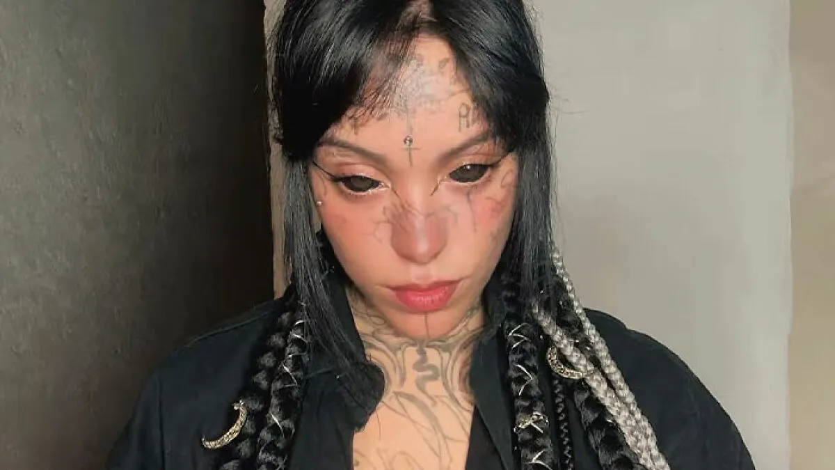 Woman Who Tattooed Both Her Eyes Reveals 10 Ways The Procedure Changed Her Life For The Worse