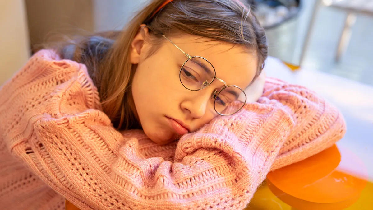 Dad Lets His Nasty Wife Torment His Kids, 14YO Finally Snaps And Refuses To See Dad Anymore