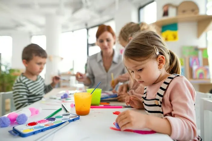 42 Experiences With The Youngest Generation That Make People Feel The World Is Doomed