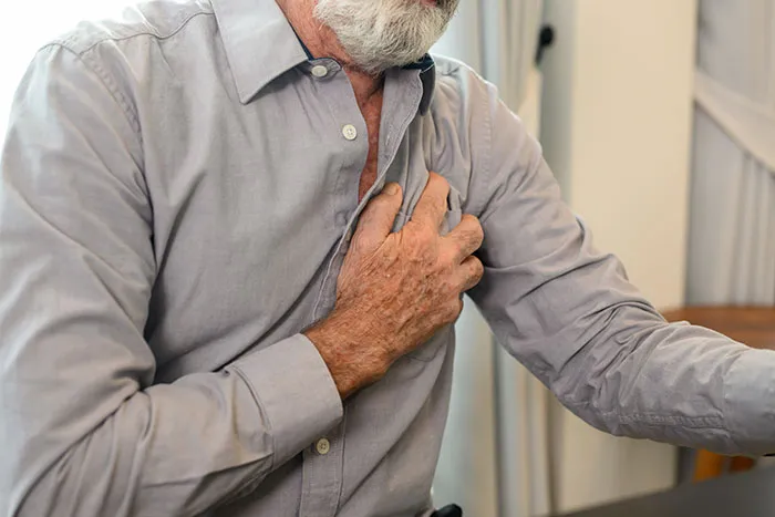“Doctors, What Symptoms Do People Often Ignore That They Shouldn’t?” (66 Answers)