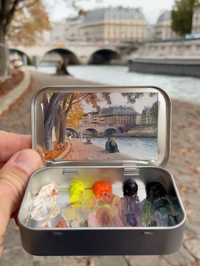50 Tiny Paintings Hidden Inside Altoid Tins By This Remarkably Skilled Artist (New Pics)