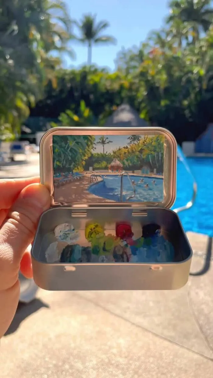 50 Tiny Paintings Hidden Inside Altoid Tins By This Remarkably Skilled Artist (New Pics)
