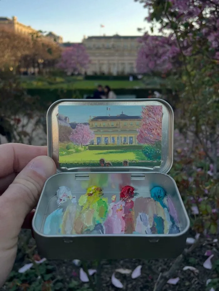 50 Tiny Paintings Hidden Inside Altoid Tins By This Remarkably Skilled Artist (New Pics)