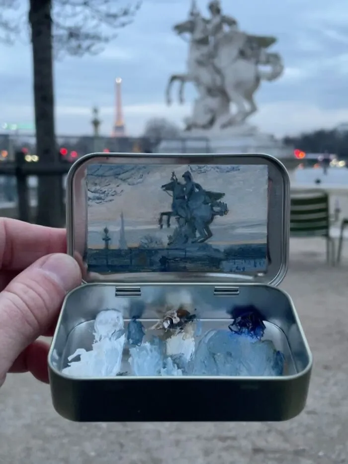 50 Tiny Paintings Hidden Inside Altoid Tins By This Remarkably Skilled Artist (New Pics)