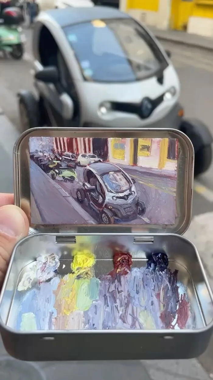 50 Tiny Paintings Hidden Inside Altoid Tins By This Remarkably Skilled Artist (New Pics)