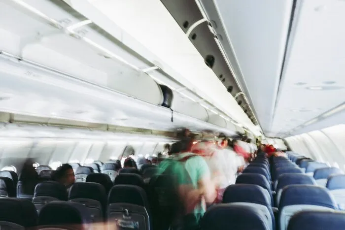 “Leave Your Stuff Behind”: 20 Flight Industry Pros Share Their Best Tips And Warnings