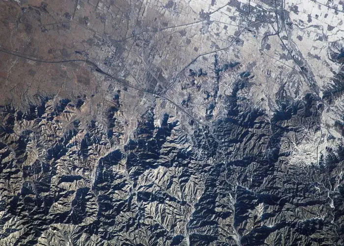 Til The Great Wall Of China Is Not Actually Visible From Space, It's Just A Myth