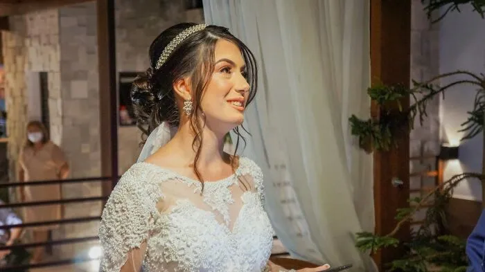 The Bride Made Her Friends Work For Her... As A Surprise