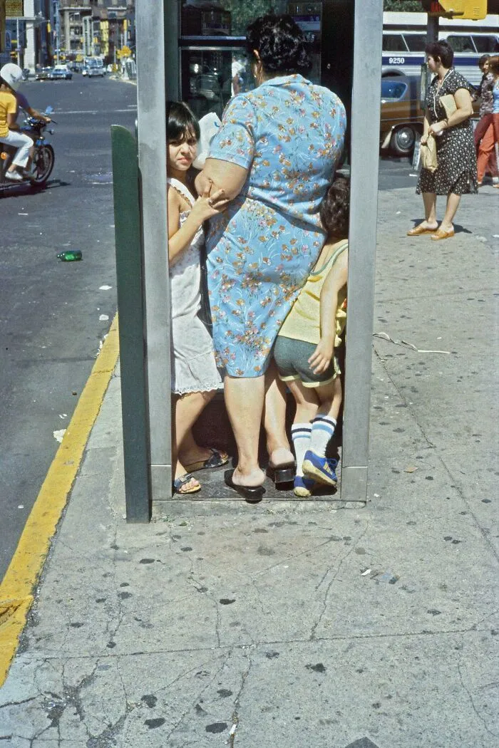 Helen Levitt - New York City, USA ( 1988 )