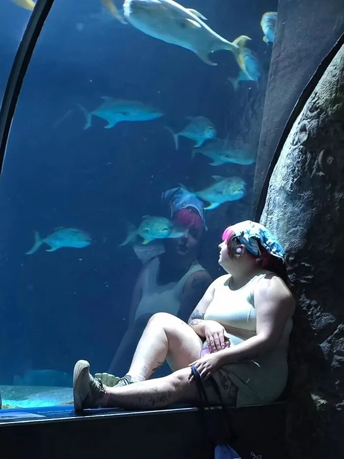 A Stranger Took This Picture Of Me At The Aquarium The Other Day And I’ve Cried Real Tears About It