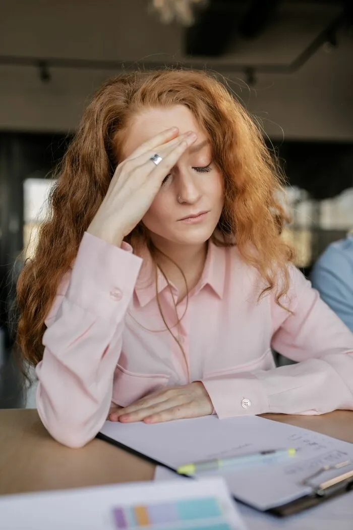 34 Behaviors That Set Very Intelligent People Apart From Everyone Else