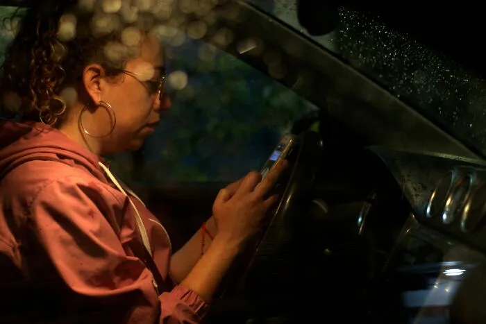 53 Cheaters Who Got Caught Because They Couldn't Stop Making Dumb Mistakes