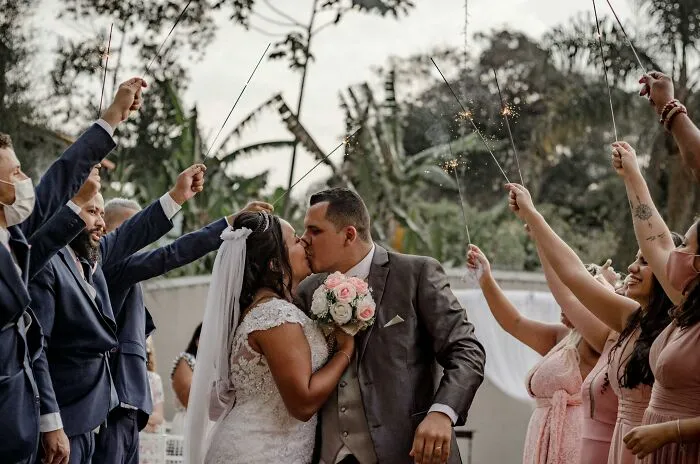 77 Wedding Guest Horror Stories That Left Couples Speechless