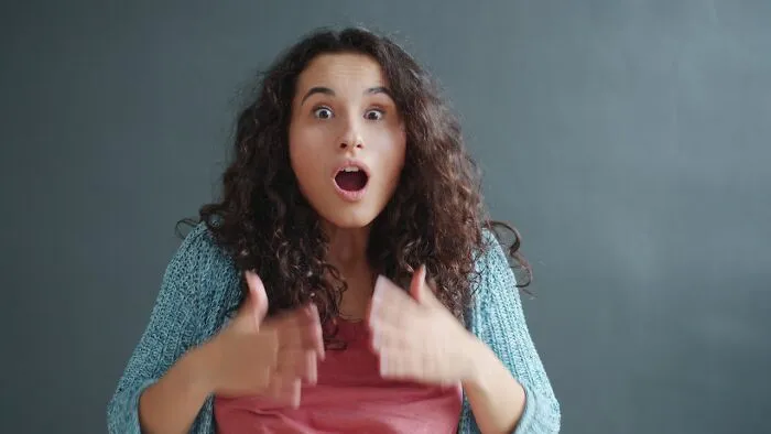 56 Times People Discovered Their Partners Cheating From The Most Unexpected Clues