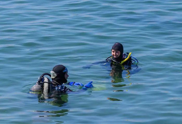 “Ended My Diving Hobby Forever”: 49 Terrifying Times Divers Were Caught Off-Guard Underwater