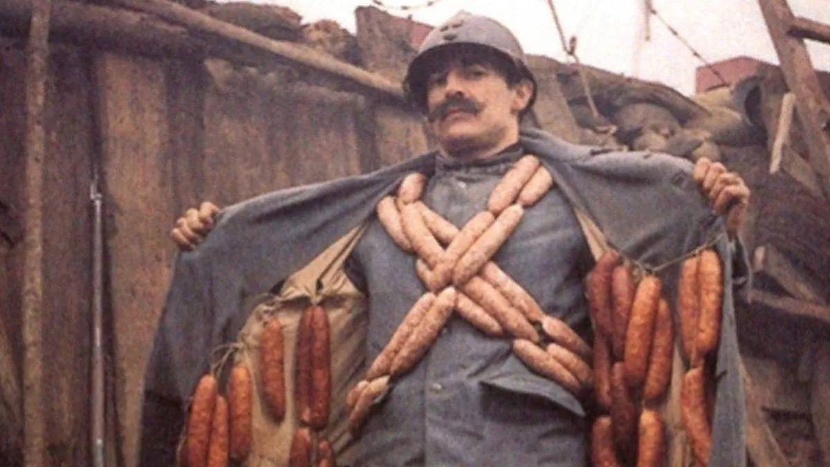 “Washing Her Mine-Working Husband”: 89 Fascinating Pics That Show A Different Side Of History 