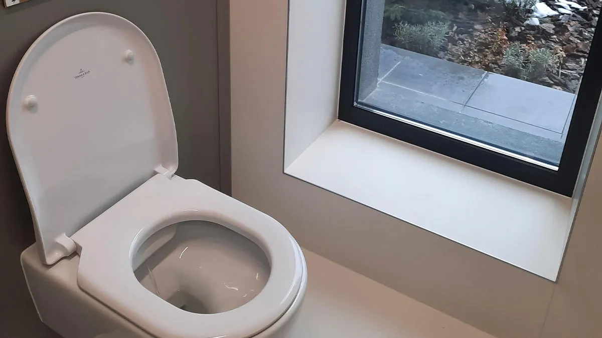 79 Houses So Weird People Couldn’t Believe They Were Actually For Sale