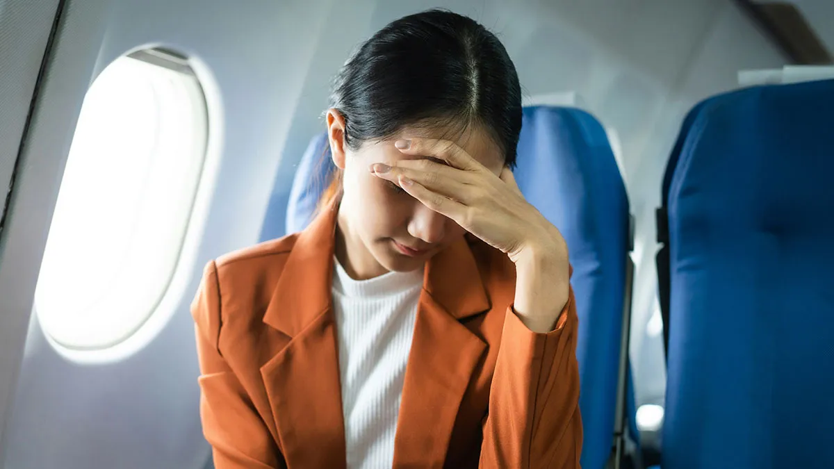 Honeymooner’s First-Class Flight Marred By Entitled Man, But The Plane Captains Saved The Day