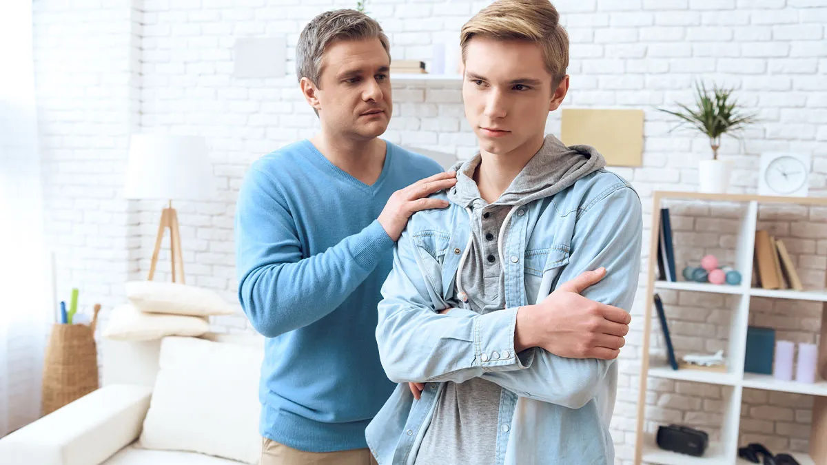 17YO Refuses To Live With His Future Stepsister After Years Of Her Annoying Behavior