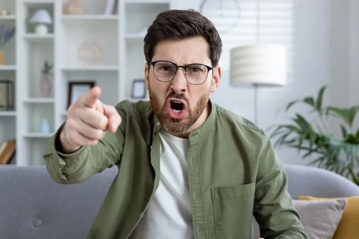 47 Sad Stories About What Made People Decide To Get A Divorce