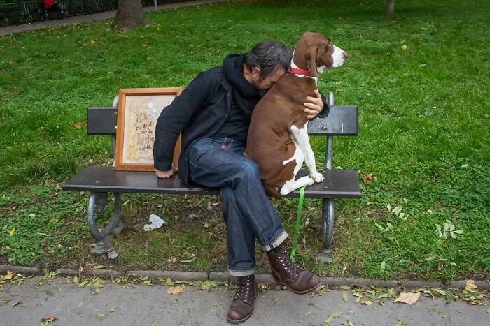 31 Fun Accidental Moments Captured By This Street Photographer (New Pics)