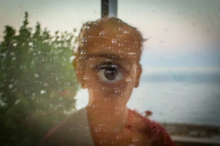 31 Fun Accidental Moments Captured By This Street Photographer (New Pics)