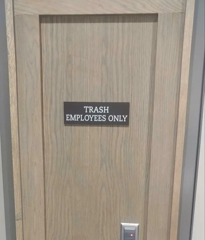 65 Hilariously Terrible Design Choices That Had The Internet Crying With Laughter