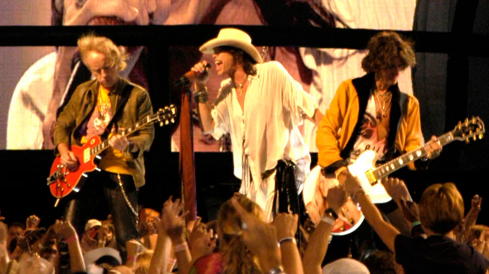 Aerosmith performing live, 80s-90s music from A to Z, rock band.
