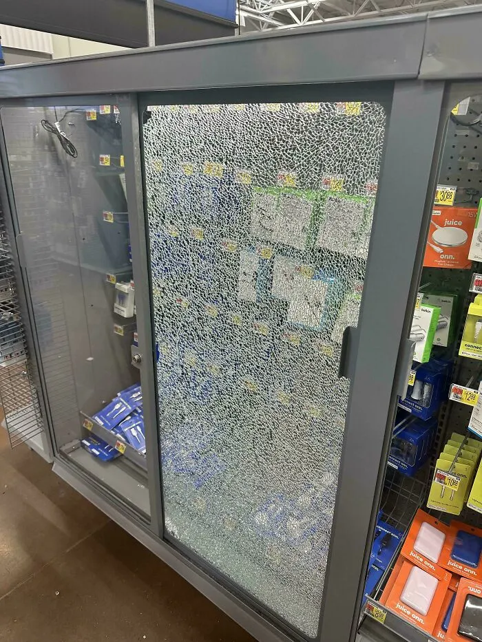 Customer Tried Forcing The Door Open When The Associate Was Busy With Another Customer An Aisle Away…