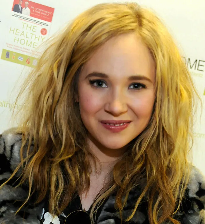 English Actress Juno Temple, 37