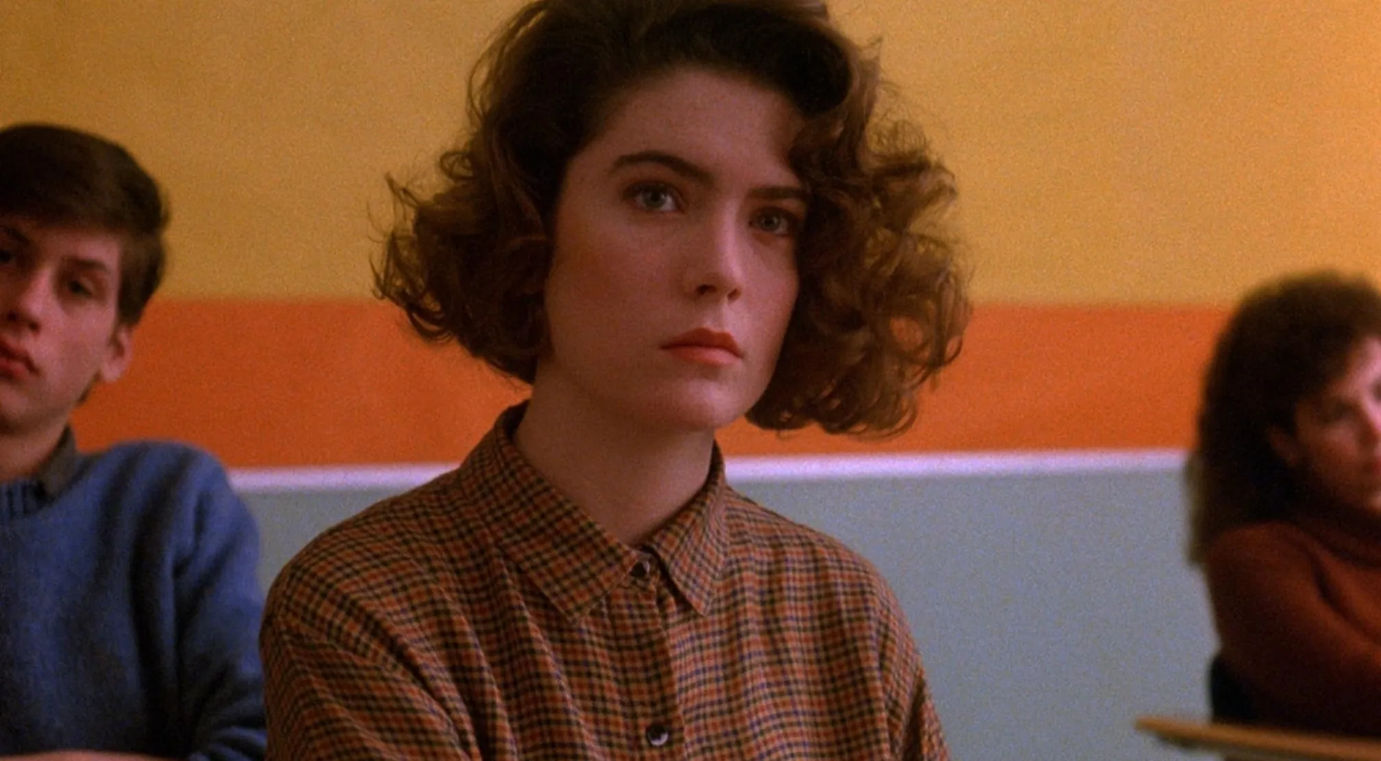 Lara Flynn Boyle as Donna Hayward, a high school senior, in a still from the Jeopardy Quiz TV show.