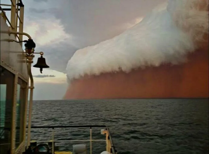 Tormenta de polvo en Australia (2013)