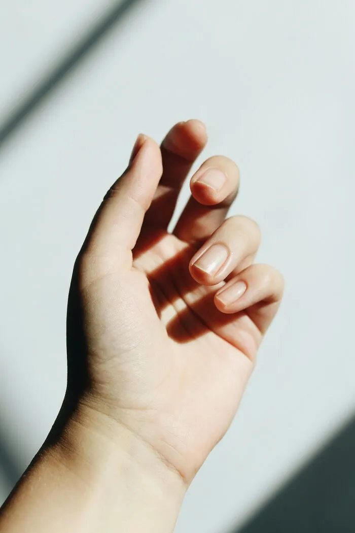 "I Fear It's Over": 59 Messy Secrets People Could Never Reveal To Their Closest Friends