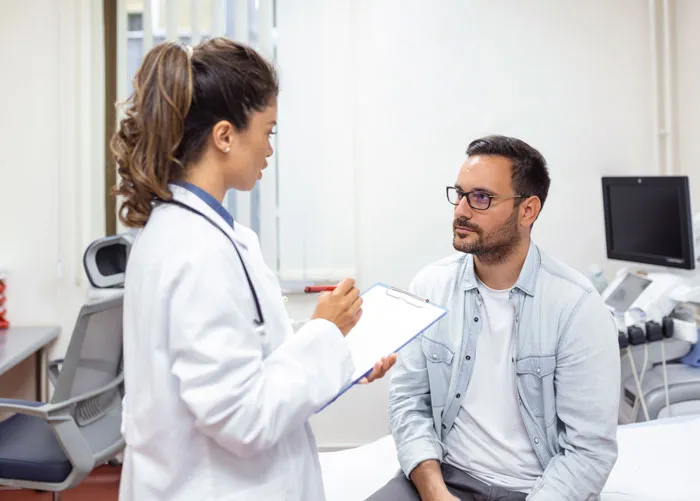 “Get In, Get Out As Quick As You Can”: Hospital Workers Are Not Sugarcoating Their Reality (51 Stories)