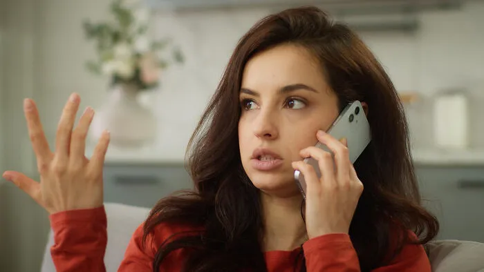 36 Accidental Phone Calls That Ruined Relationships, Careers, And Families In Seconds
