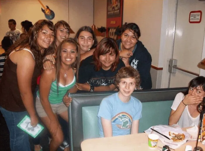 22 Fans que pidieron una foto a un famoso en el peor momento