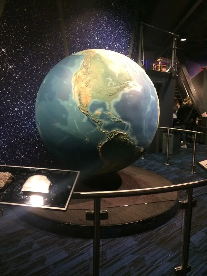 48 Museum Employees Share The Coolest Facts And Experiences From Their Career