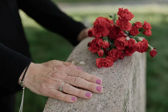56 Heartbreaking Deaths People Say They'll Never Get Over
